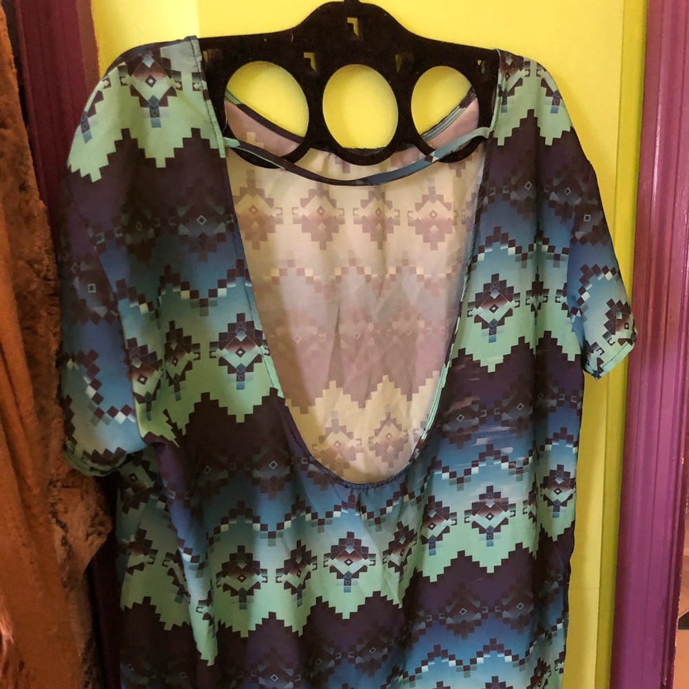 Aztec print open back tunic
